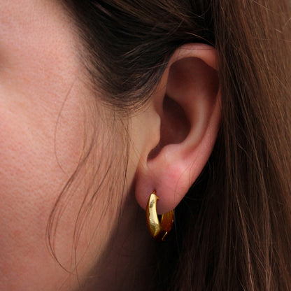 Boucles d'oreilles créoles épaisses en argent sterling plaqué or