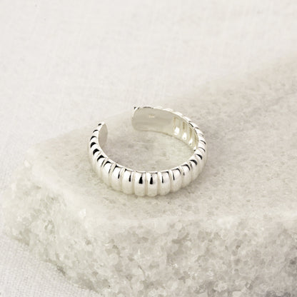 Bague ajustable en argent sterling massif texturé et strié