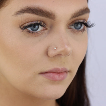 Piercing de nez labret en or 9 carats et cristal CZ transparent carré de 2 mm