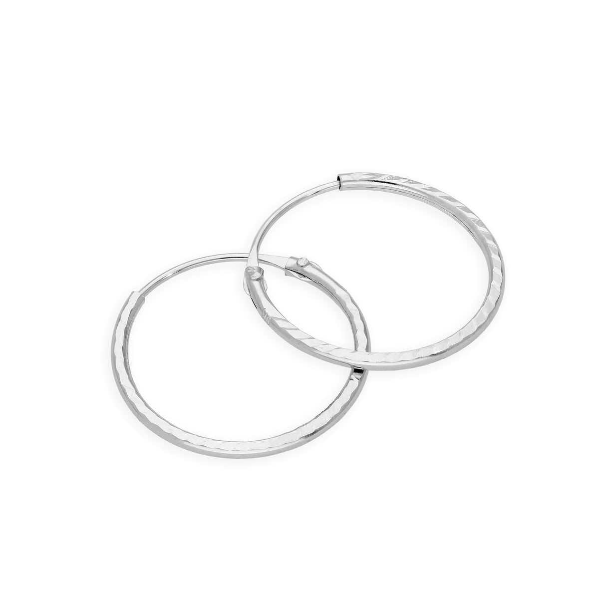 Boucles d'oreilles créoles en or blanc 9 carats taille diamant 12 mm