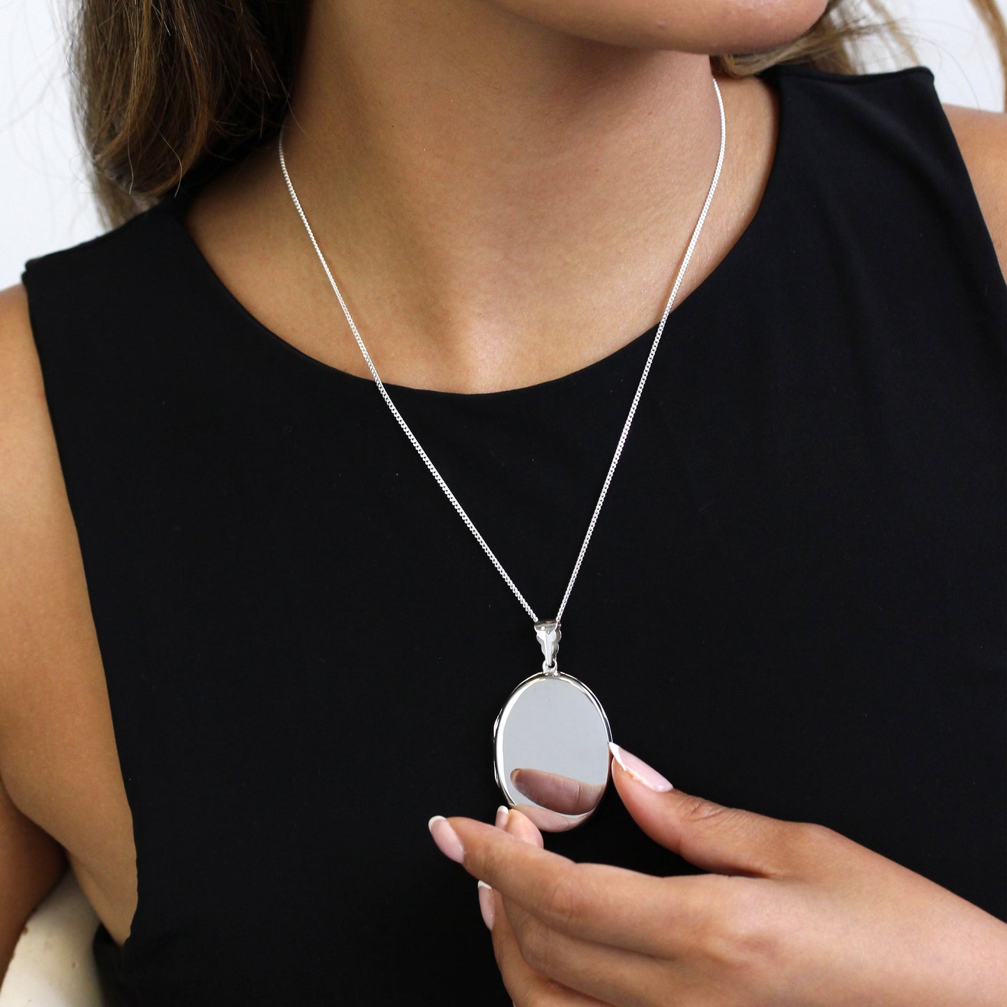 Grand médaillon ovale en argent sterling gravable sur chaîne de 40 à 61 cm