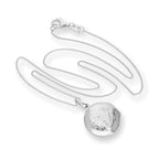 Médaillon rond gravé en argent sterling sur chaîne de 40 à 55 cm