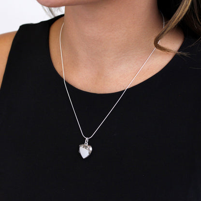 Médaillon en argent sterling en forme de cœur gonflé gravable sur chaîne de 40 à 55 cm