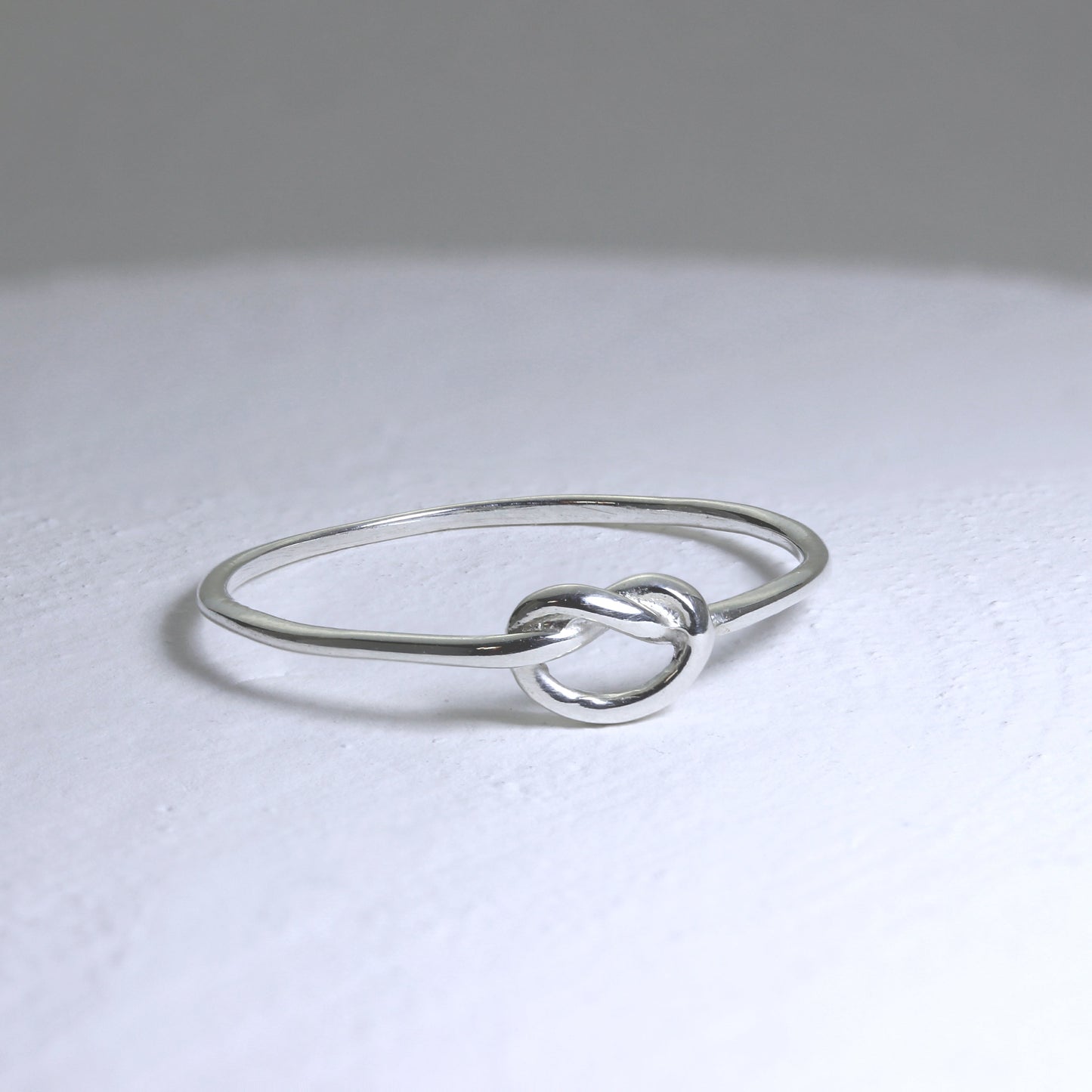 Bague en argent sterling avec nœud en forme de cœur, tailles J à V