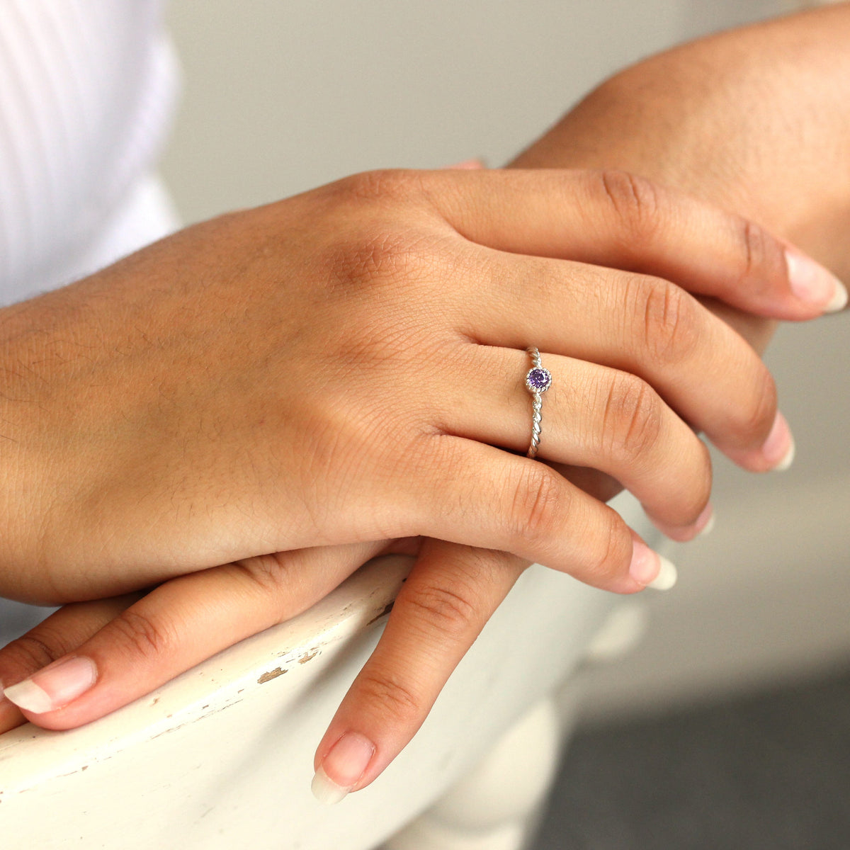Bague en argent sterling et cristal CZ améthyste, pierre de naissance de février, corde torsadée 48 - 62,5