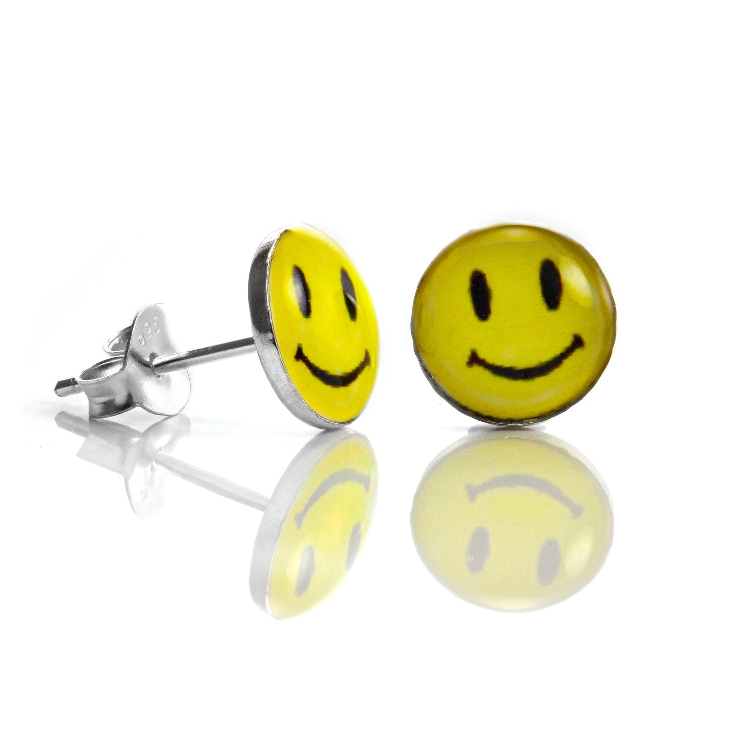 Boucles d'oreilles à tige en argent sterling 8 mm avec smiley jaune