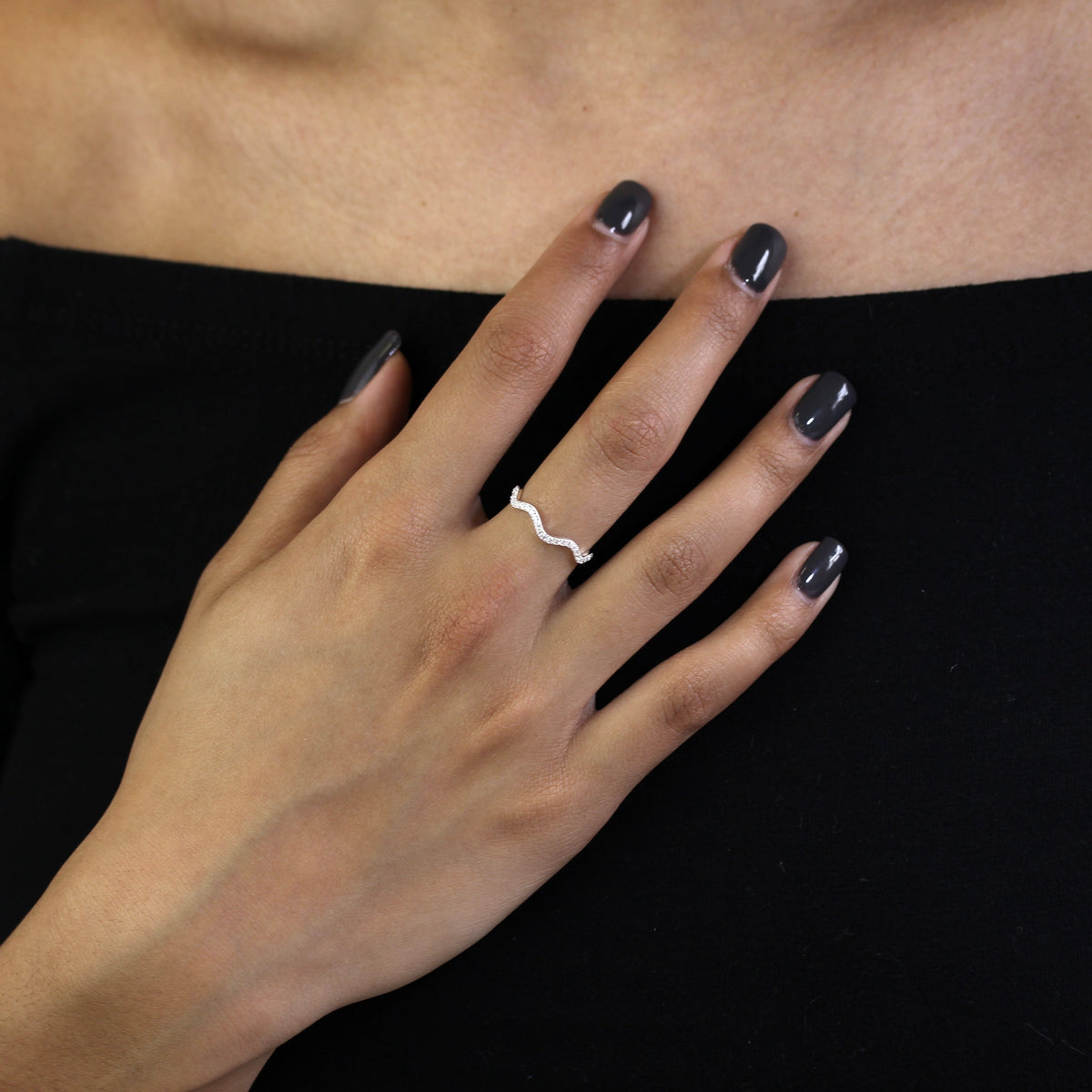 Bague vague en argent sterling de 2 mm avec cristaux CZ transparents – Taille 48 - 65