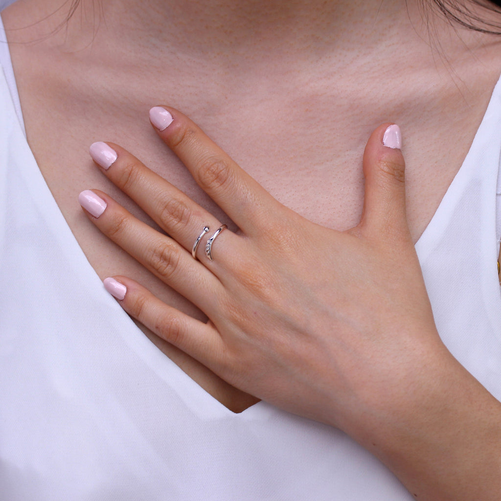 Bague midi ajustable en argent sterling avec cœur et flèche