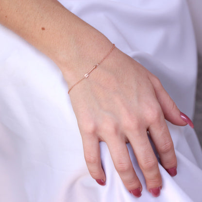 Bracelet flèche en argent sterling plaqué or rose clair de 18 cm