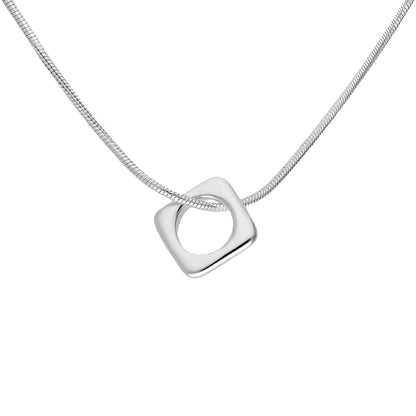 Collier fin avec pendentif carré en argent sterling