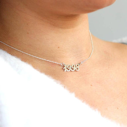 Collier personnalisé en argent sterling avec année