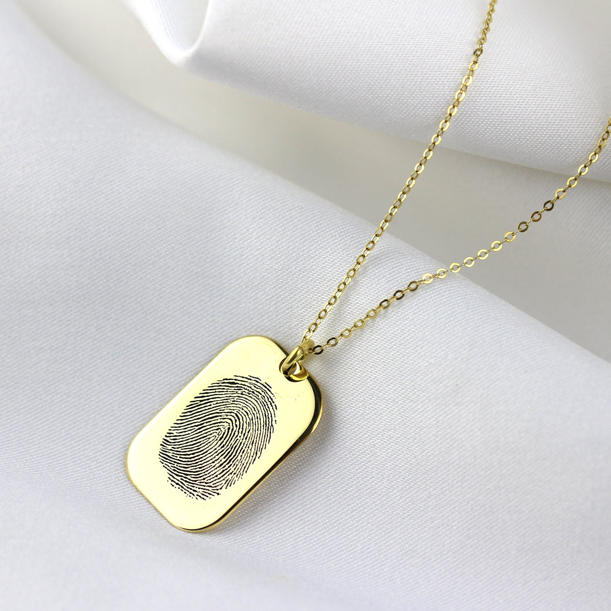 Collier personnalisé avec plaque d'identité pour chien en or 9 carats