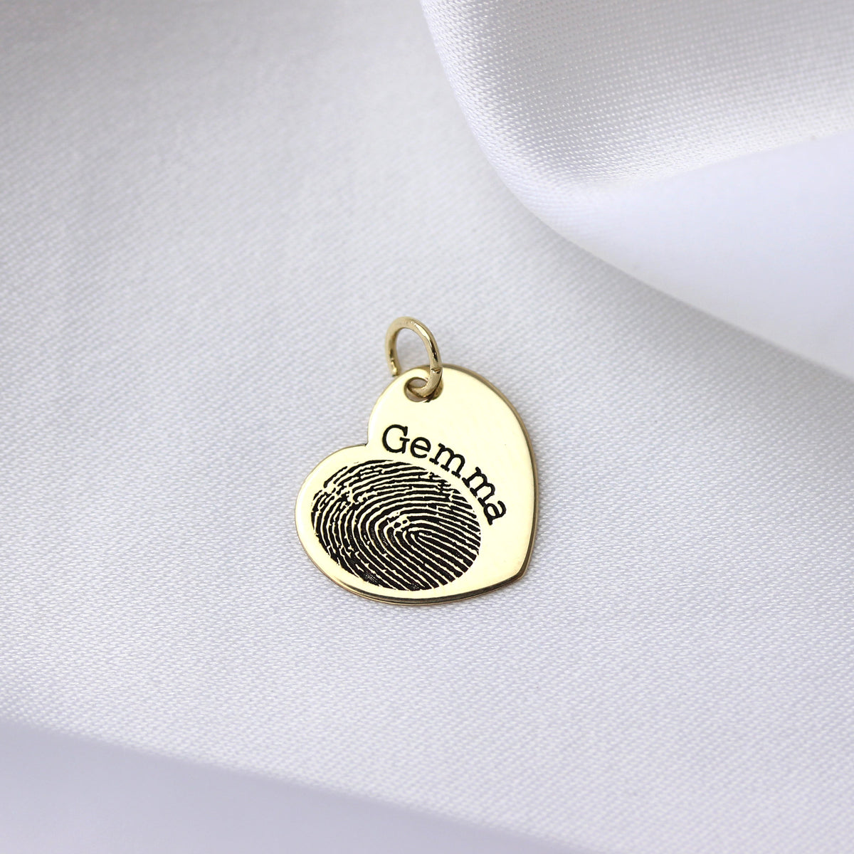 Breloque personnalisée en forme de cœur avec empreinte digitale en or 9 carats