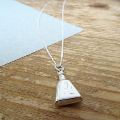 Collier avec pendentif en forme de bouteille de parfum en argent sterling, 40 à 60 cm