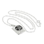 Médaillon rectangulaire en argent sterling de style Mackintosh sur chaîne de 40 à 61 cm