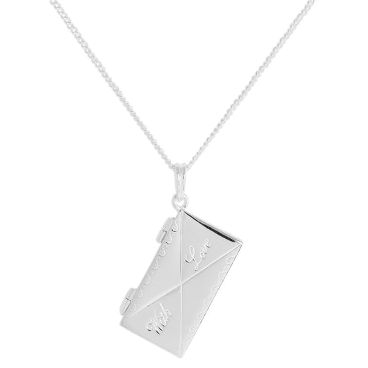 Pendentif en argent sterling « Avec amour » avec ouverture d'enveloppe sur chaîne de 40 cm