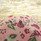 Boucles d'oreilles à tige en argent sterling et ormeau rond de 4 mm