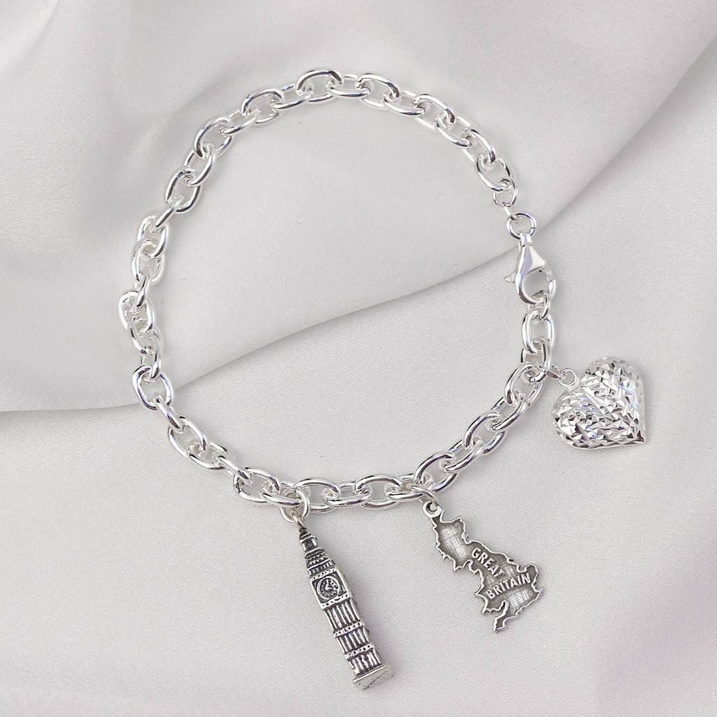 Bracelet à breloques en argent sterling massif avec breloque cœur bombé taille diamant