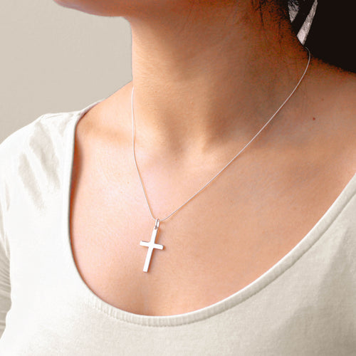 Grand collier avec pendentif croix en argent sterling uni de 40 à 55 cm