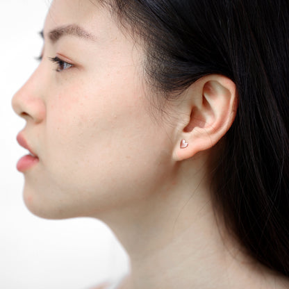 Boucles d'oreilles à tige en argent sterling plaqué or rose en forme de cœur