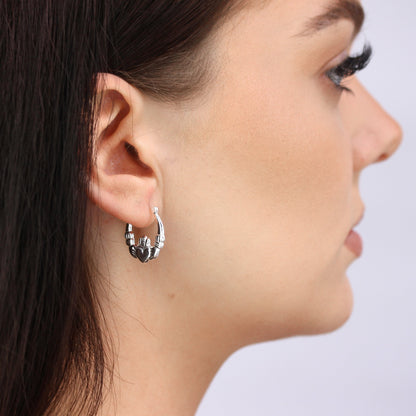 Boucles d'oreilles créoles Claddagh en argent sterling de 17 mm