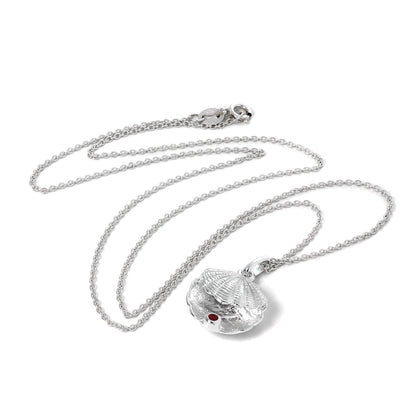 Collier en argent sterling avec coquille d'huître et pierre de naissance en cristal CZ Siam