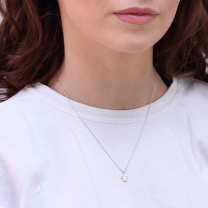 Collier avec pendentif étoile en argent sterling sur chaîne de 45 cm