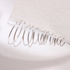 Boucles d'oreilles créoles légères en argent sterling 8 mm - 22 mm