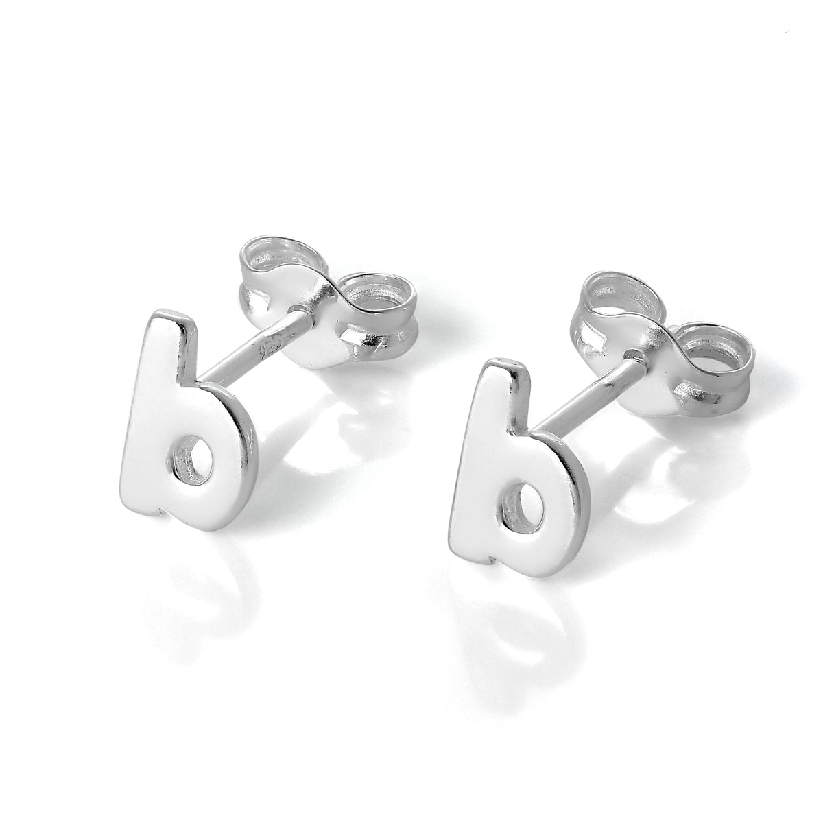 Boucles d'oreilles à tige en argent sterling avec lettres de l'alphabet