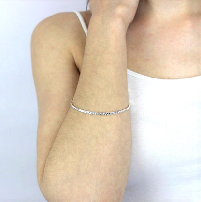 Bracelet jonc empilable en argent sterling taille diamant de 66 mm