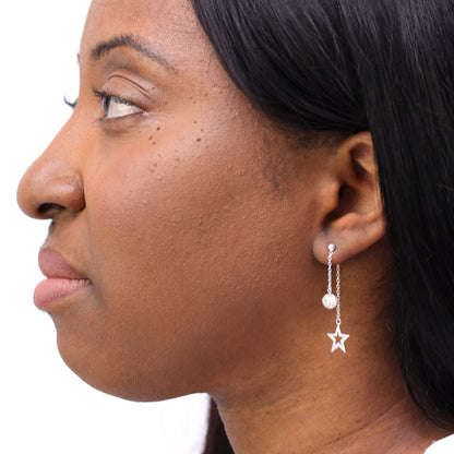 Boucles d'oreilles pendantes en argent sterling avec boule givrée double face et étoile découpée