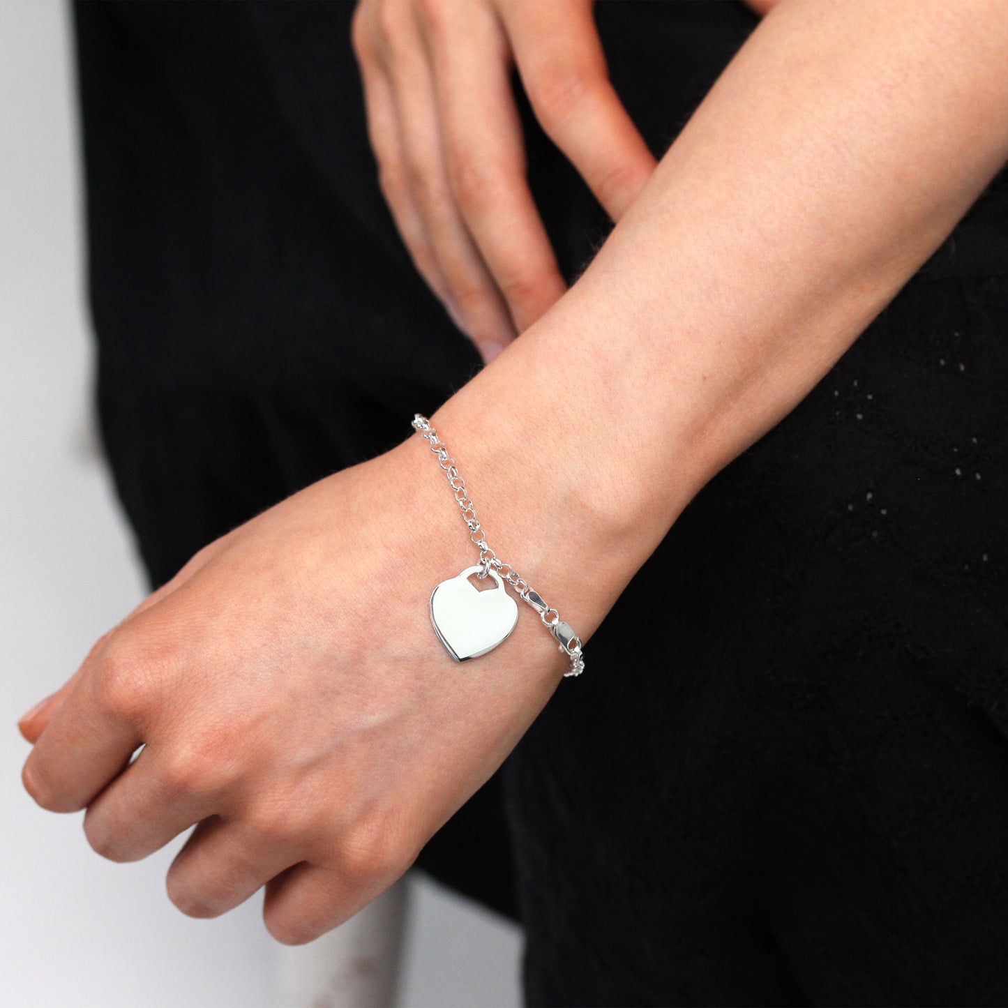 Bracelet en argent sterling de 18 cm avec cadenas gravé en forme de cœur