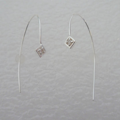 Boucles d'oreilles à enfiler en argent sterling et cristal CZ transparent