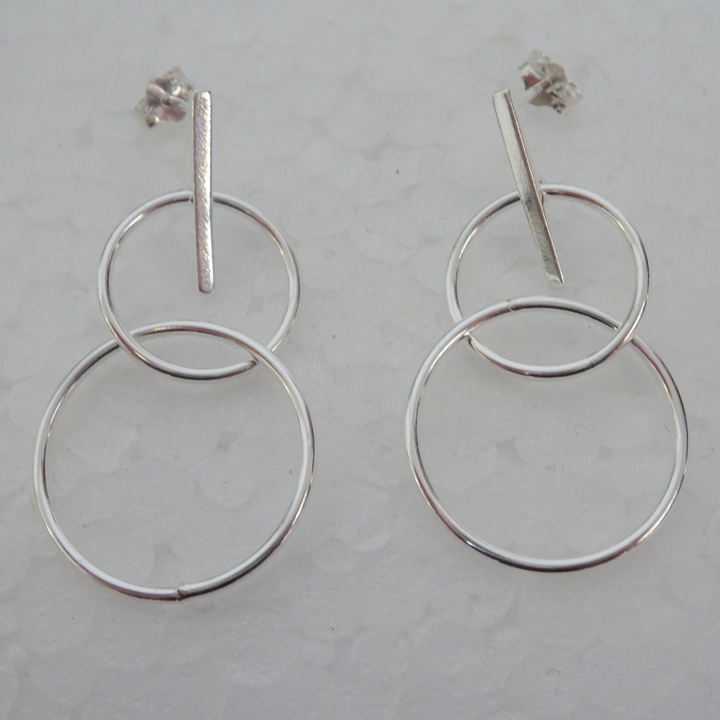 Boucles d'oreilles pendantes en argent sterling avec barre et créoles