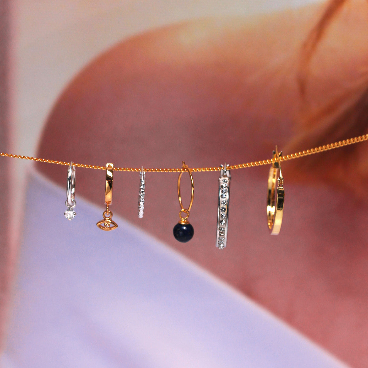 Boucles d'oreilles créoles en argent sterling plaqué or avec breloque œil en zircone cubique de 12 mm