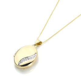 Médaillon ovale en or jaune 9 carats avec diamants