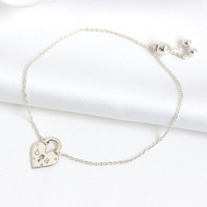 Bracelet personnalisé en argent sterling avec cadenas en forme de cœur et initiales