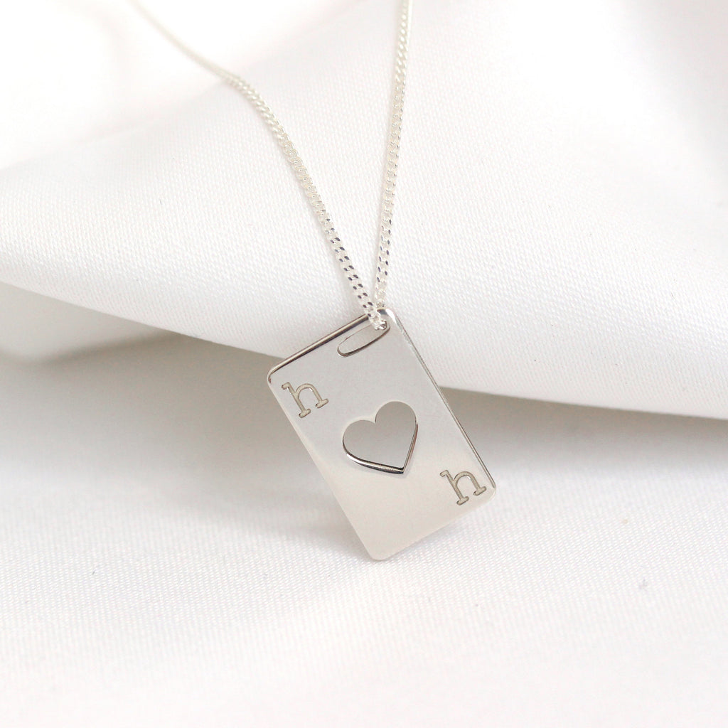 Collier personnalisé en argent sterling avec initiales de carte à jouer