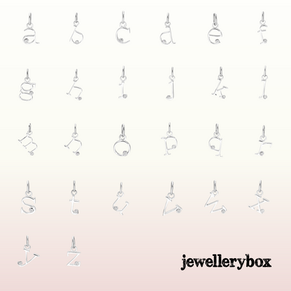 Collier initial en argent sterling avec diamants