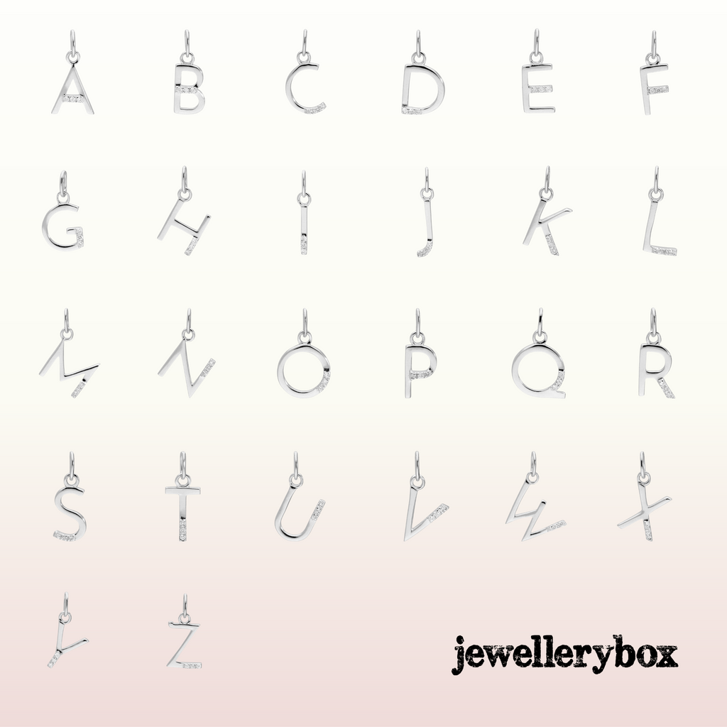 Collier initial triple diamant en argent sterling