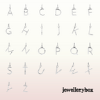 Collier initial triple diamant en argent sterling