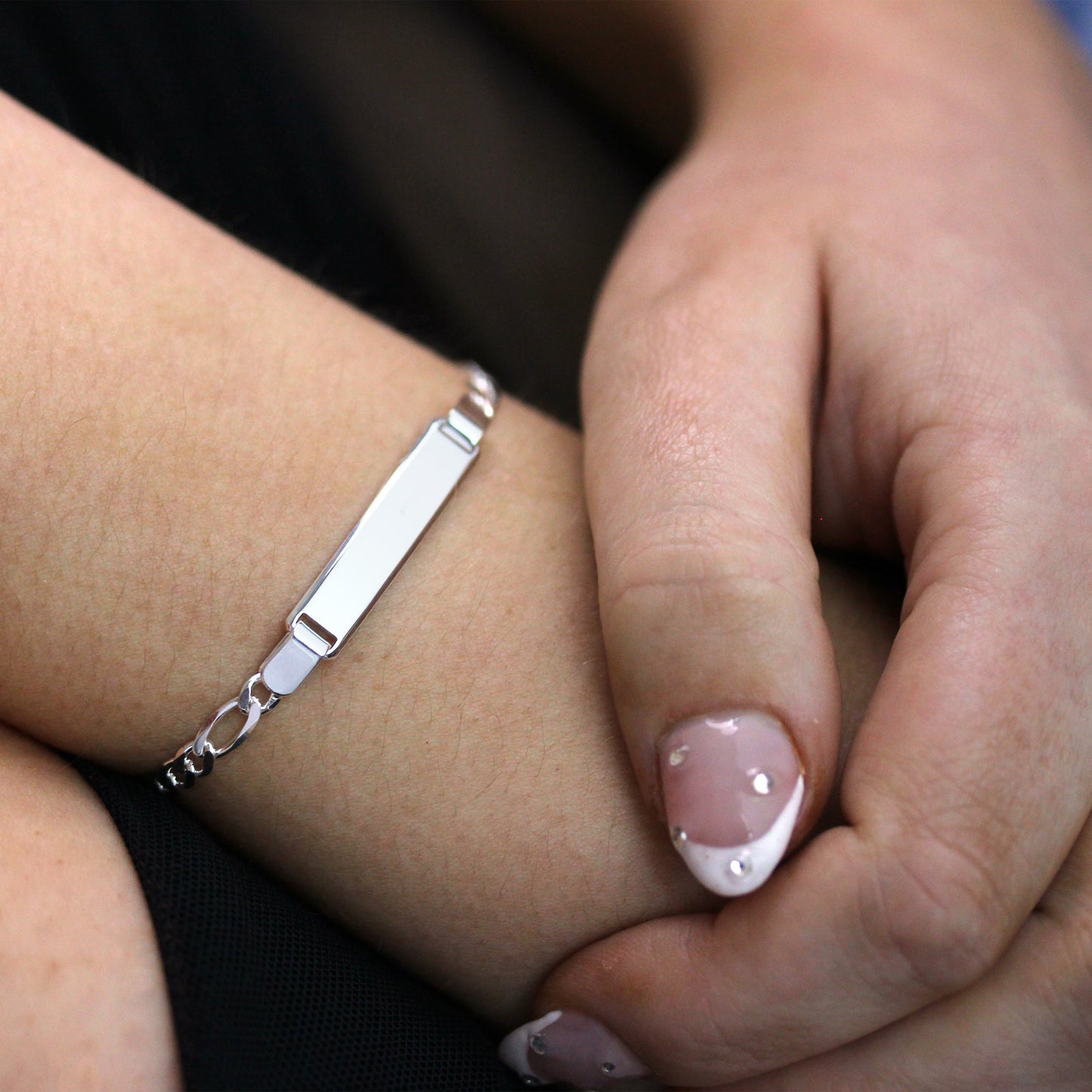 Bracelet plaque d'identité Figaro en argent sterling
