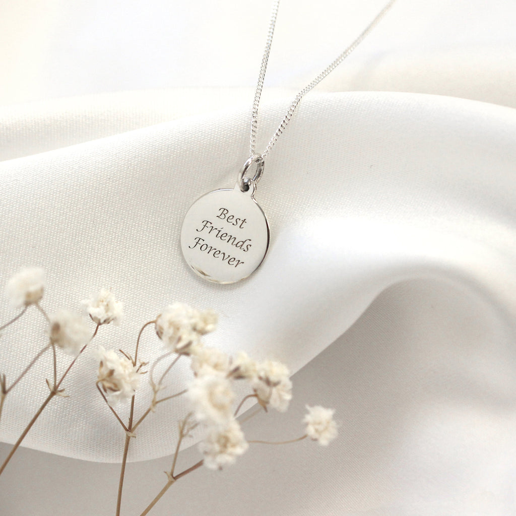 Pendentif rond gravable en argent sterling - 40 à 55 cm