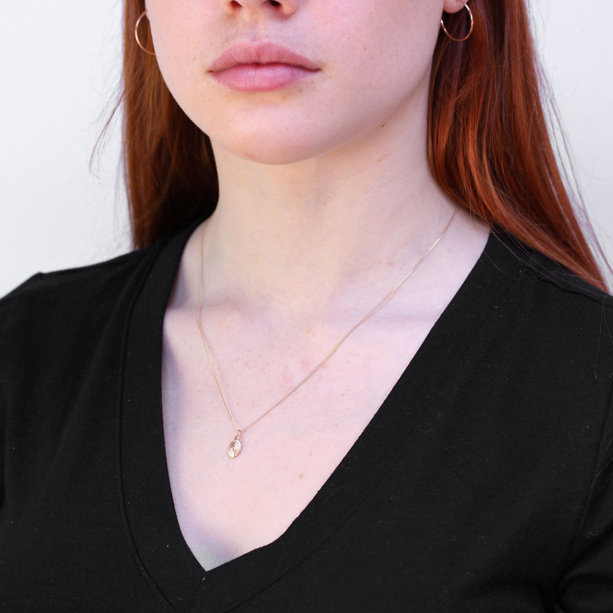 Collier Médaille Miraculeuse en or rose 9 carats