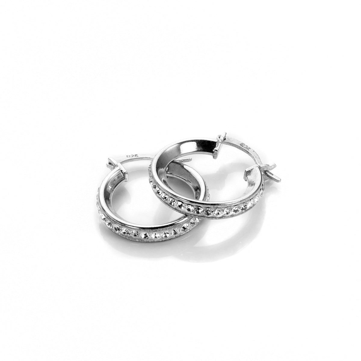 Boucles d'oreilles créoles en argent sterling avec cristaux pavés