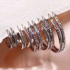 Boucles d'oreilles créoles en argent sterling avec cristaux pavés