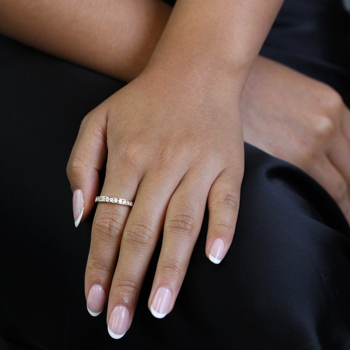 Bague d'éternité empilable en or 9 carats et cristal CZ transparent, taille 48 - 62,5