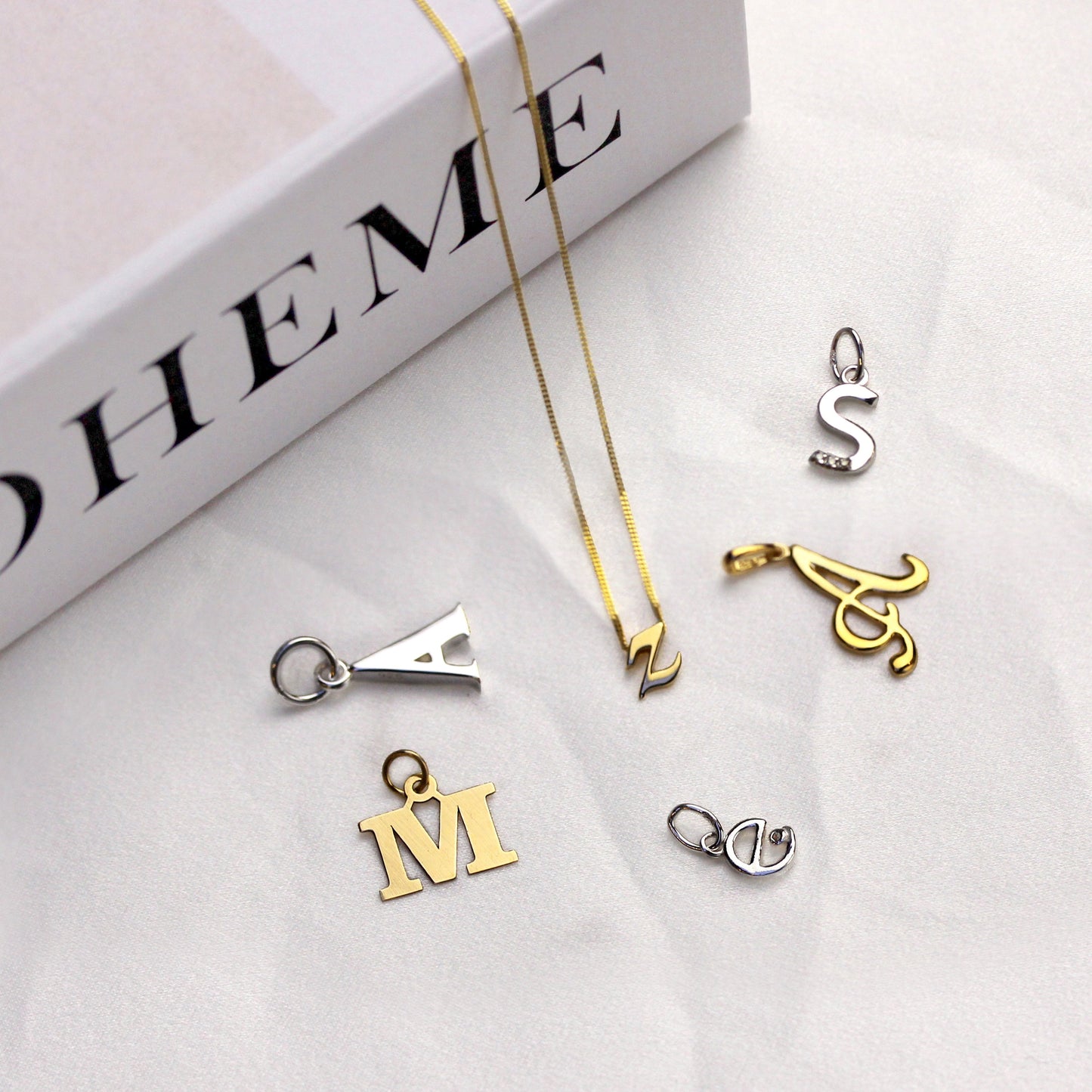 Collier pendentif minuscule lettre Z en or 9 carats, 40 à 50 cm