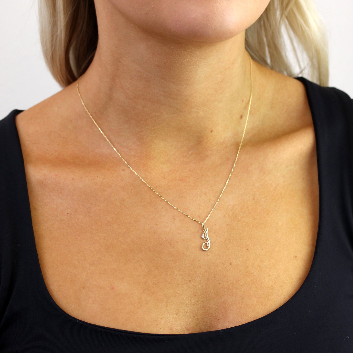 Collier avec pendentif en or 9 carats, lettre J, calligraphie fantaisie, 40 à 50 cm