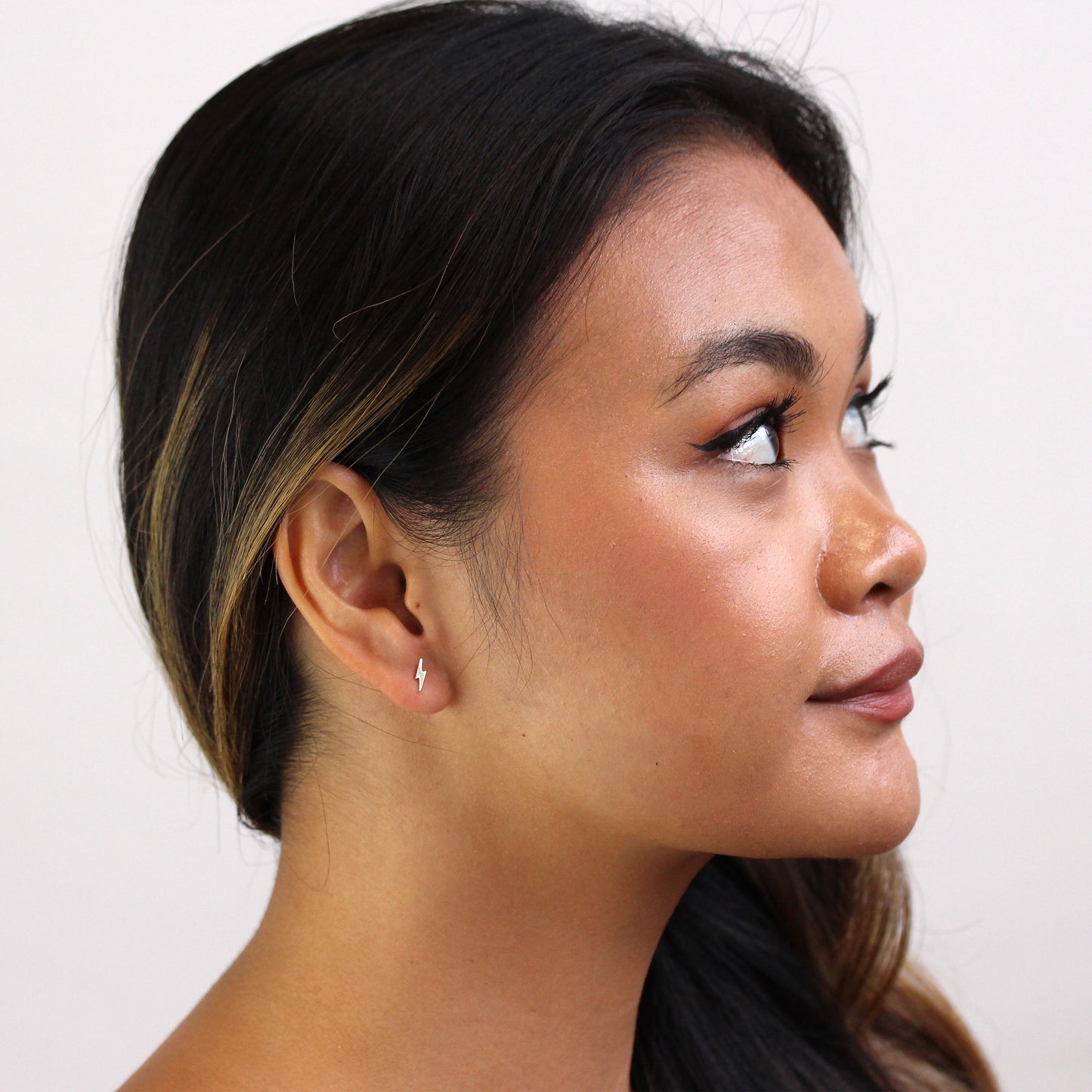 Boucles d'oreilles à tige en or 9 carats avec éclair
